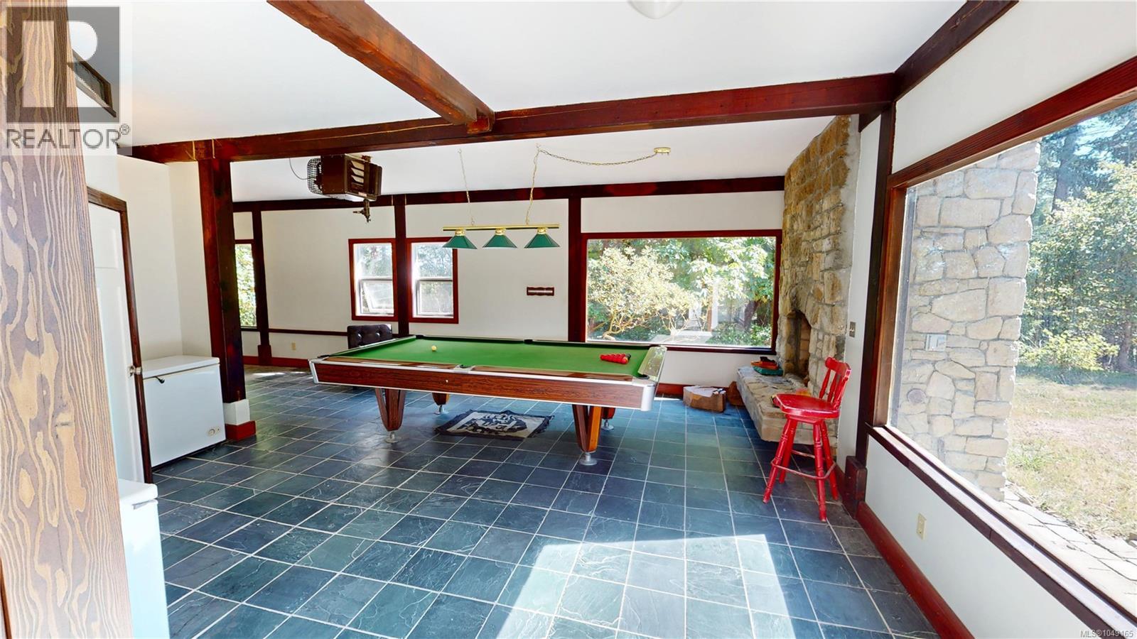 3199 Coast Rd Property Photo 13