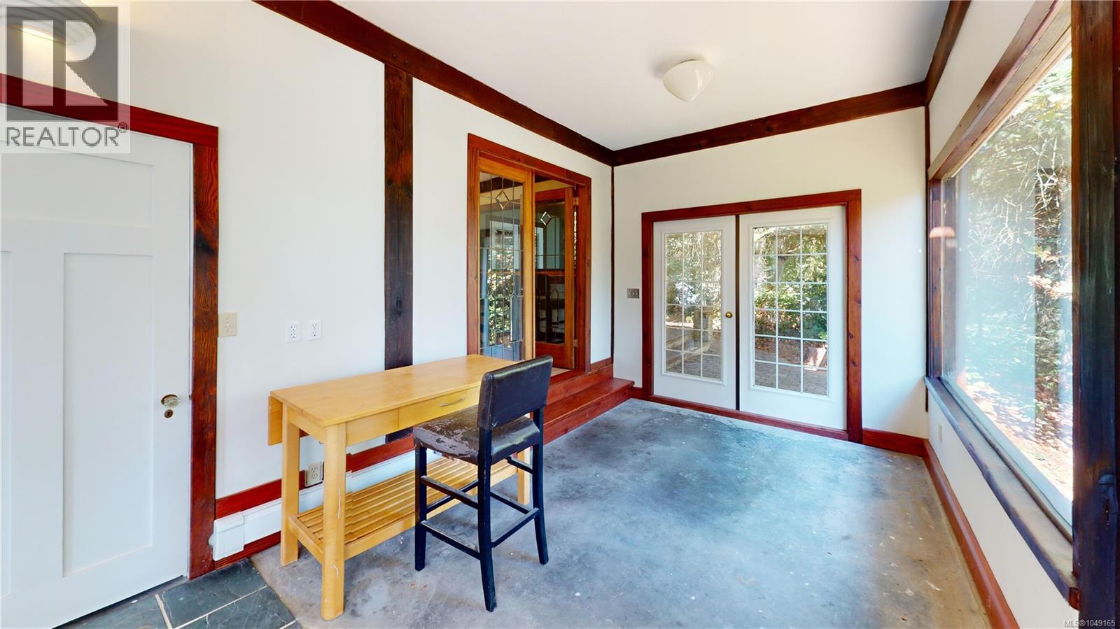 3199 Coast Rd Property Photo 14