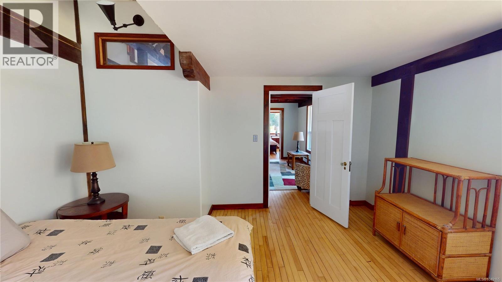 3199 Coast Rd Property Photo 20