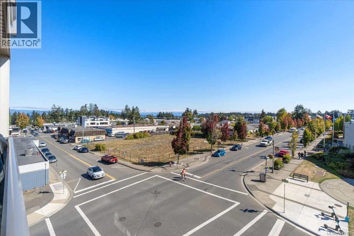 311 120 Jensen Ave W Property Photo 14