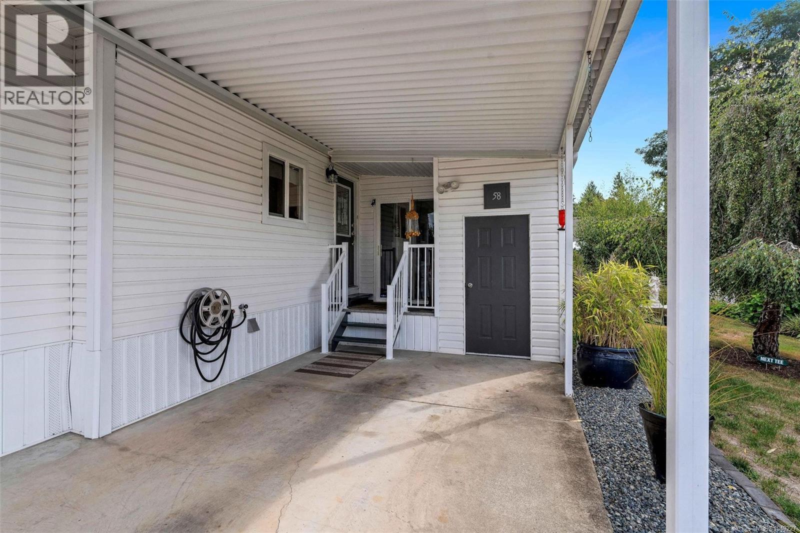 58 1927 Tzouhalem Rd Property Photo 4