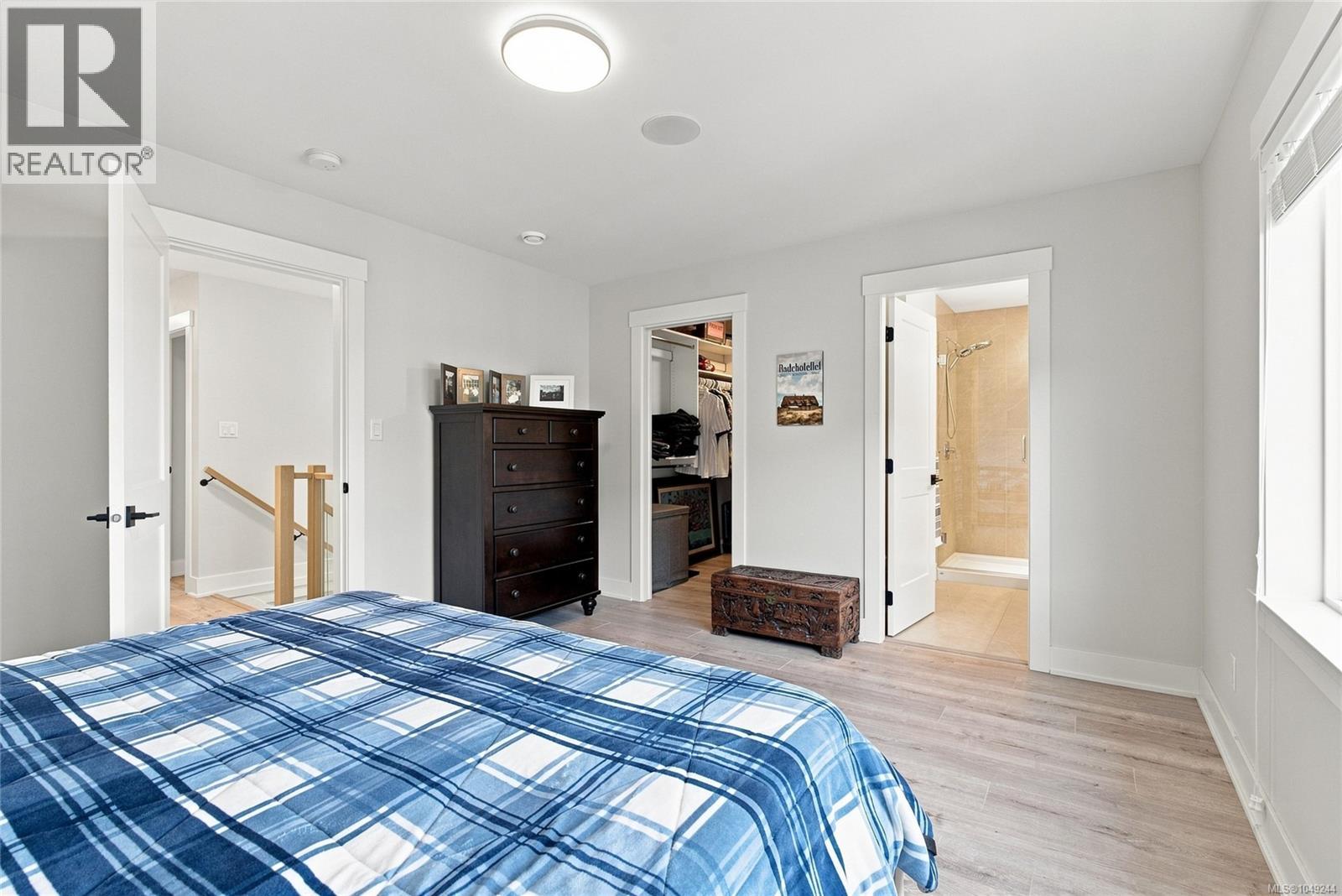 1212 Moonstone Loop Property Photo 23