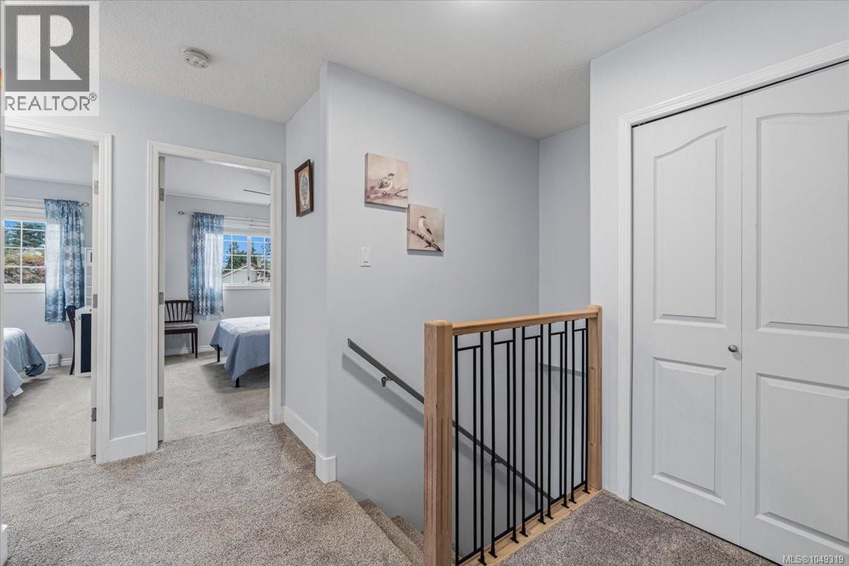 2107 Aaron Way Property Photo 16