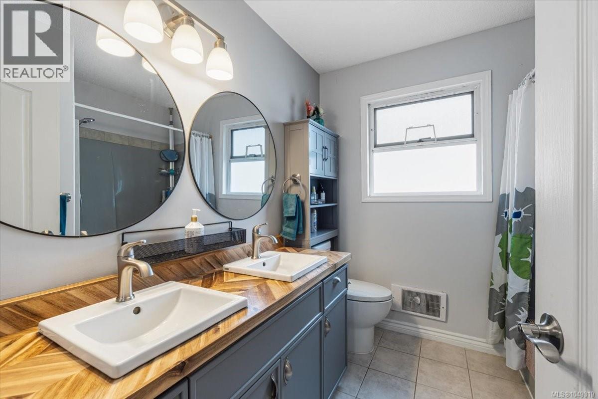2107 Aaron Way Property Photo 22
