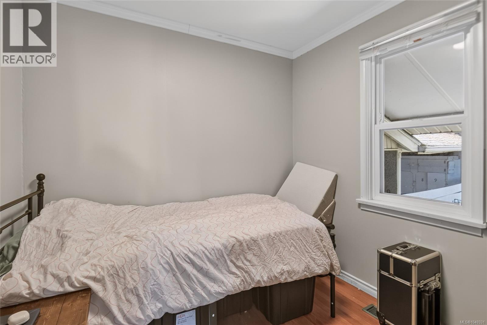 930 Wharncliffe Rd Property Photo 31