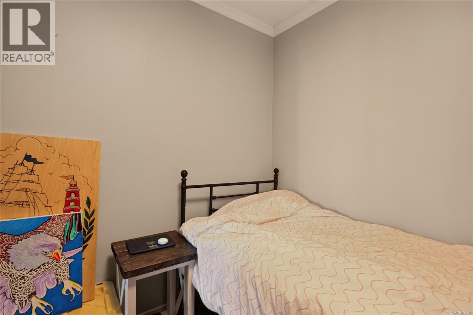 930 Wharncliffe Rd Property Photo 32