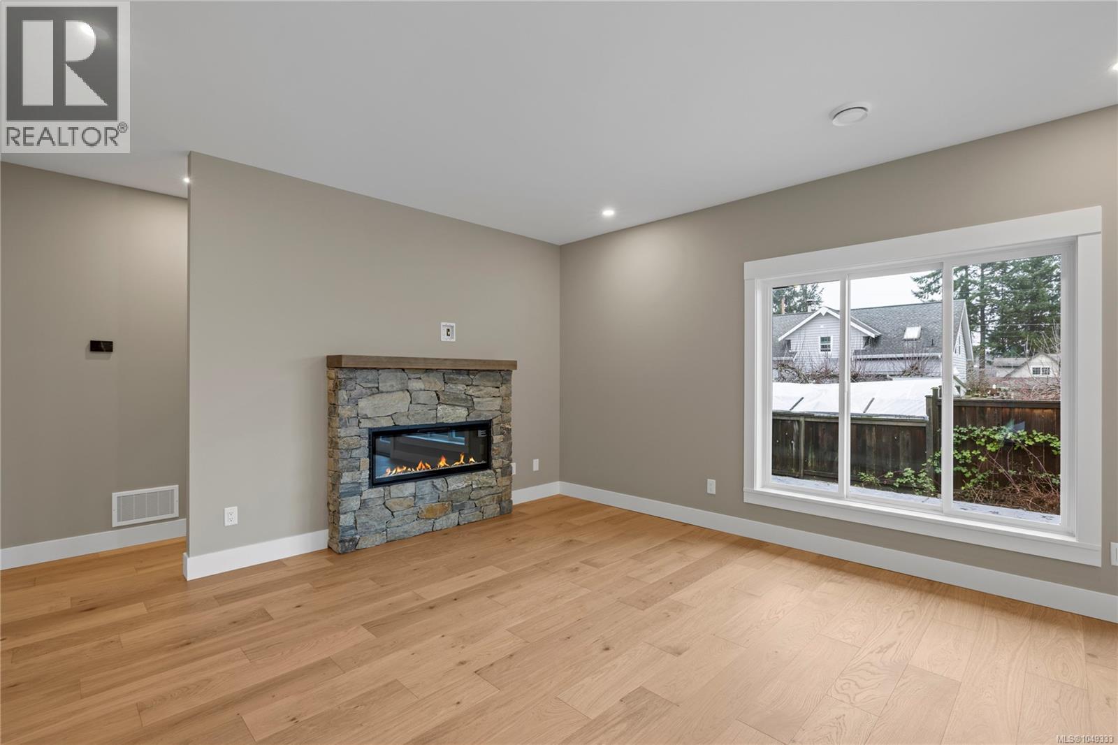 715 Doehle Ave Property Photo 17