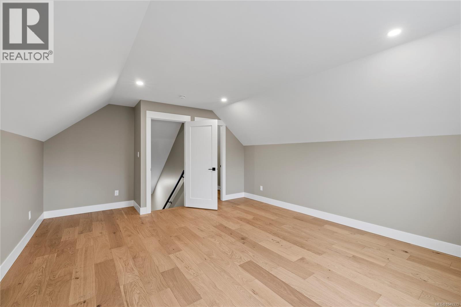 715 Doehle Ave Property Photo 36
