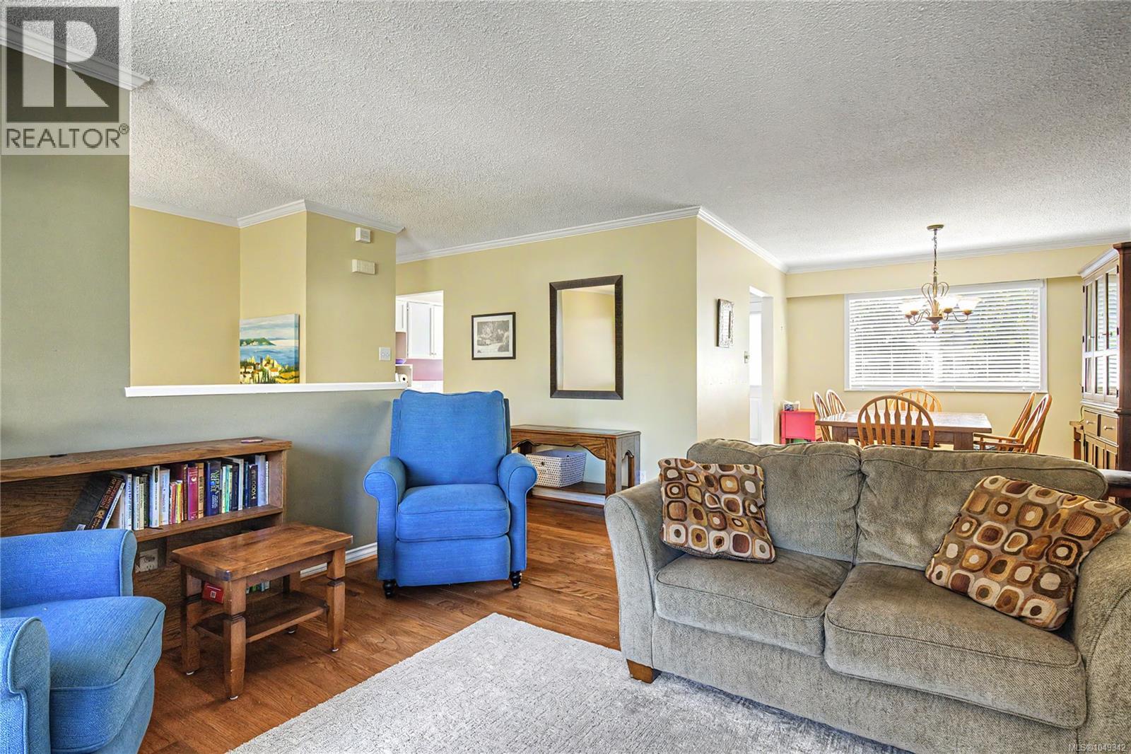 3071 Shamrock Pl Property Photo 6