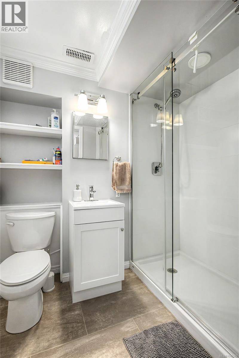 3071 Shamrock Pl Property Photo 29