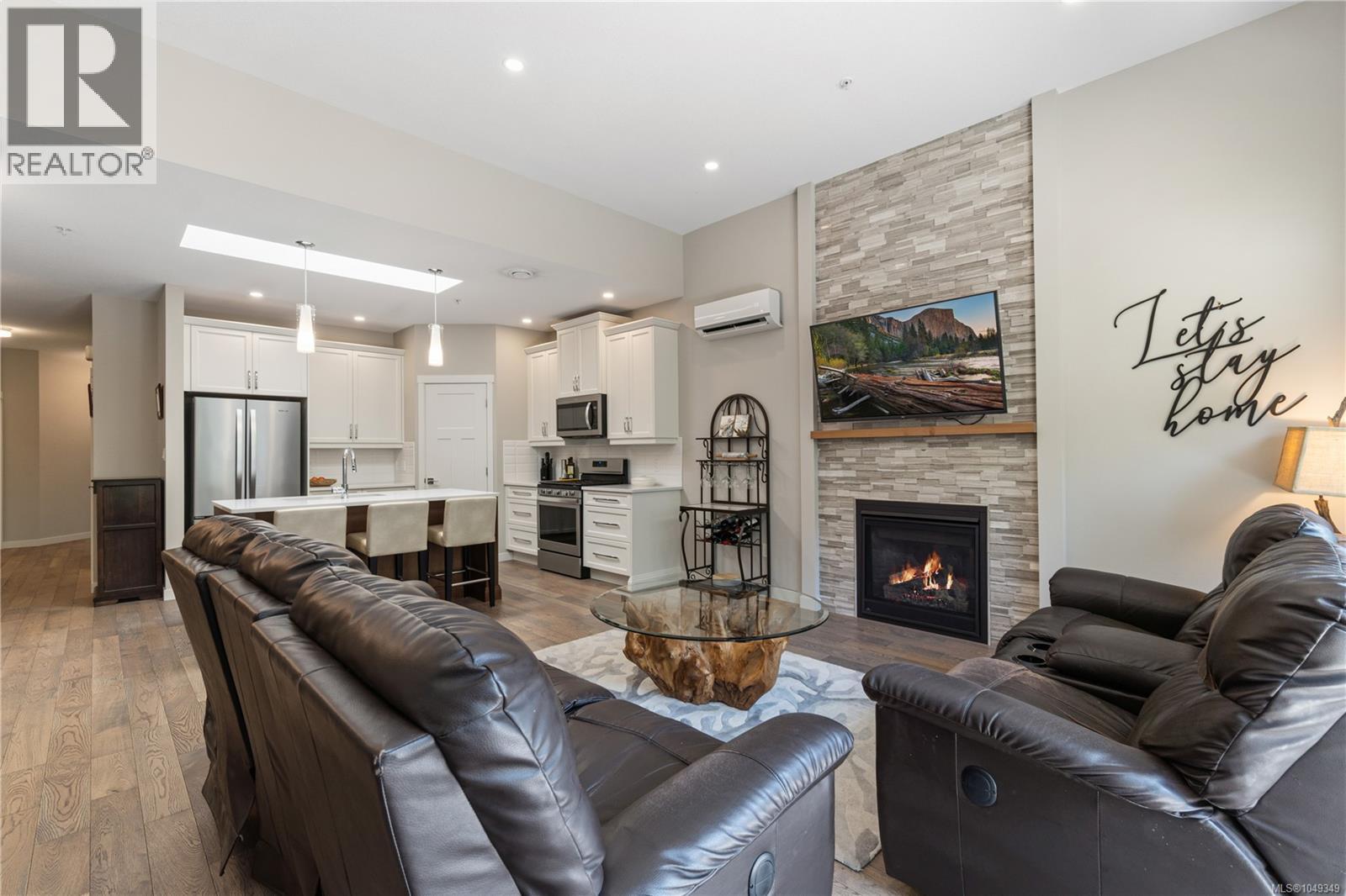 4153 Emerald Woods Pl Property Photo 13