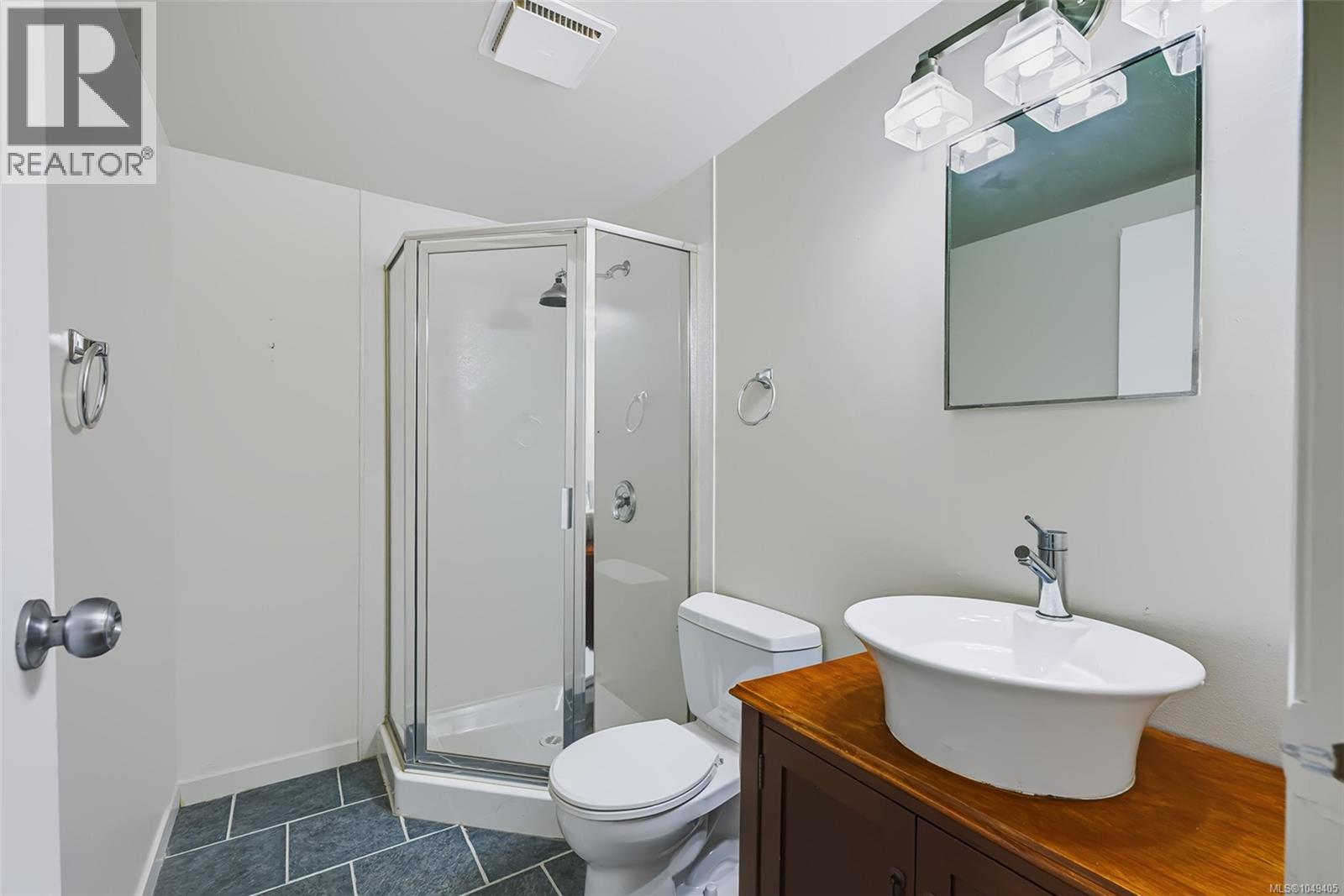 117 485 Island Hwy Property Photo 19