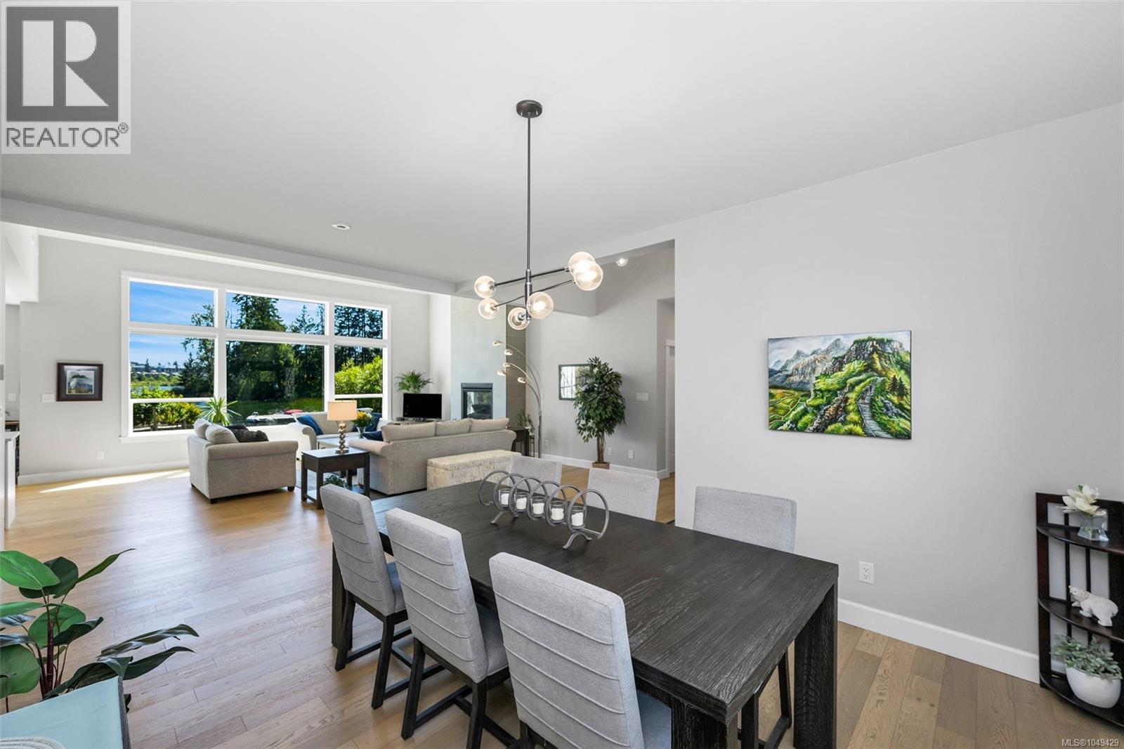 2717 Panda Pl Property Photo 6