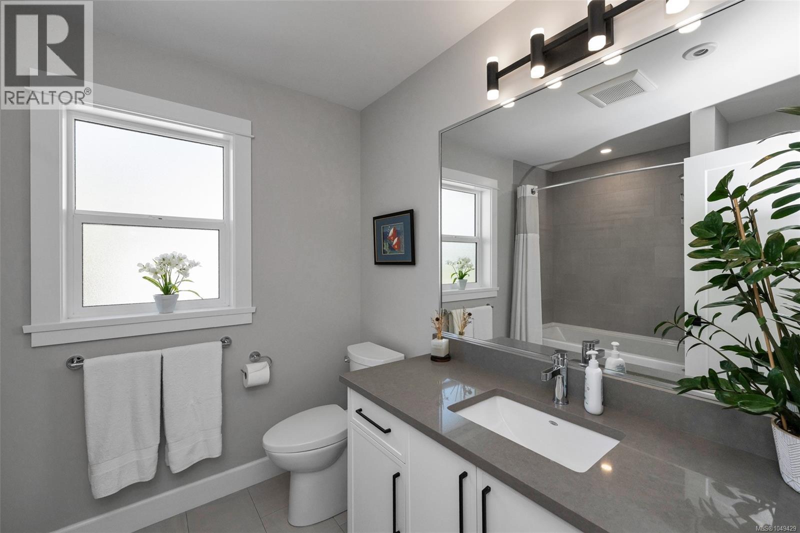 2717 Panda Pl Property Photo 28
