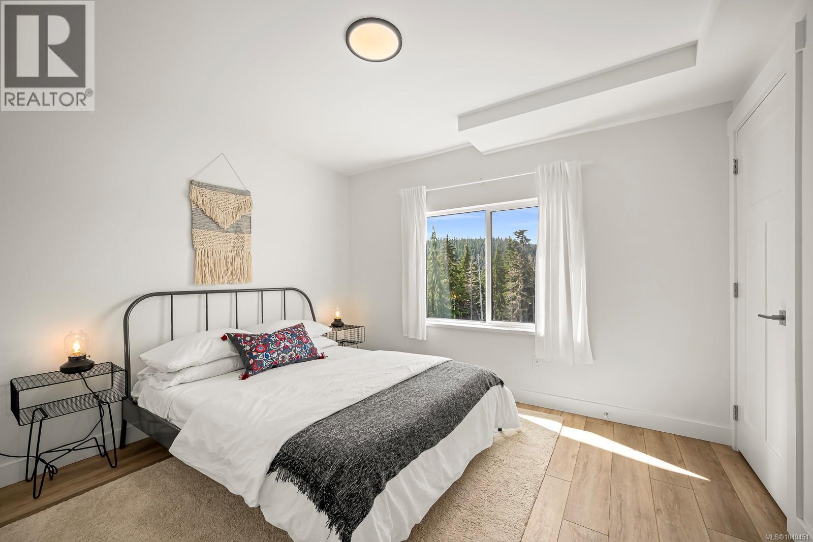 425 Arrowsmith Ridge Property Photo 39
