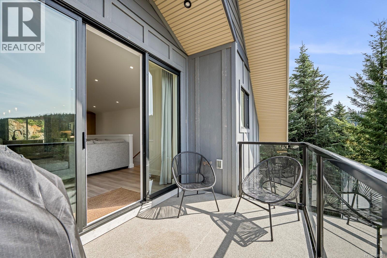425 Arrowsmith Ridge Property Photo 49