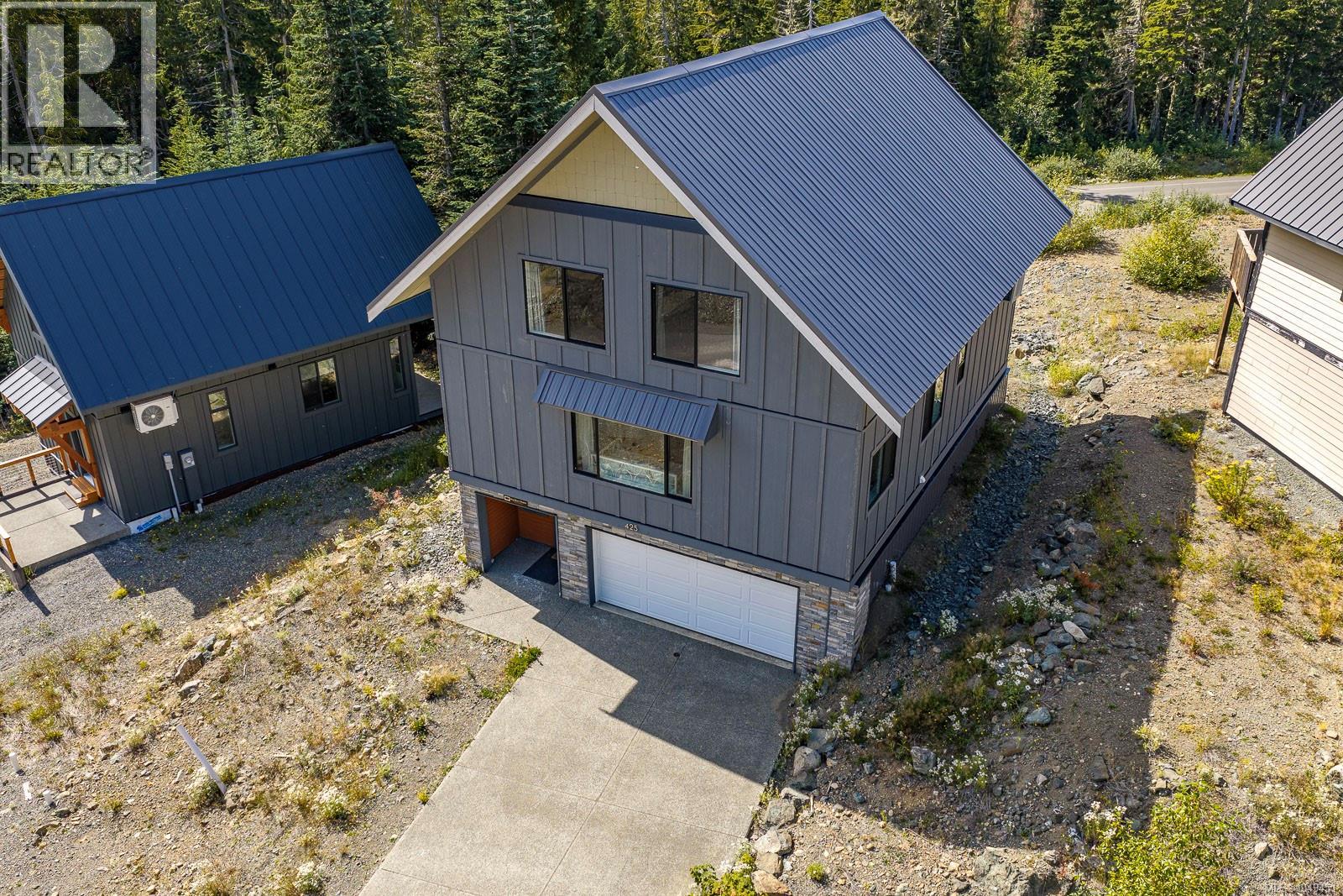 425 Arrowsmith Ridge Property Photo 54