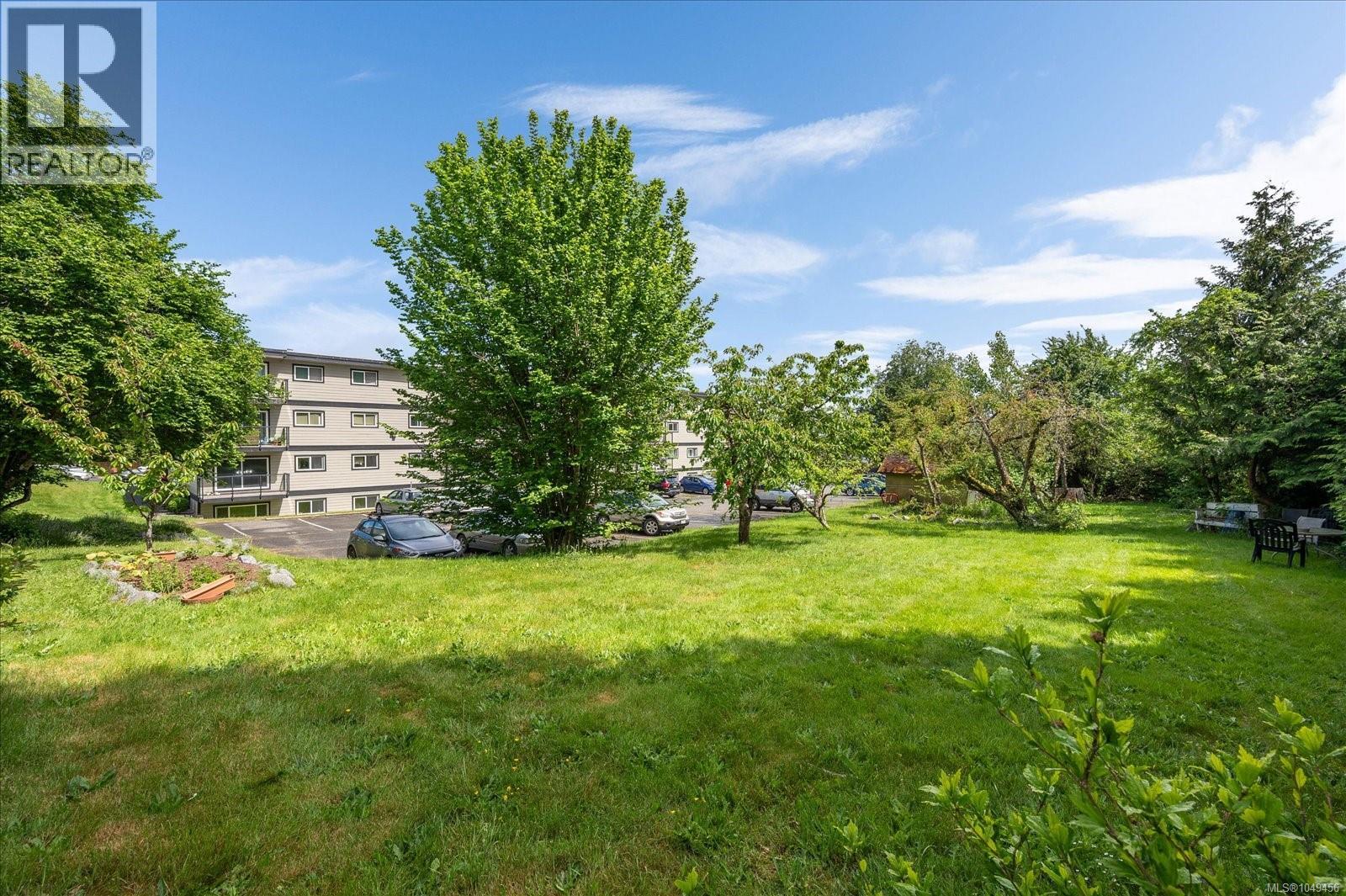 112 218 Bayview Ave Property Photo 20