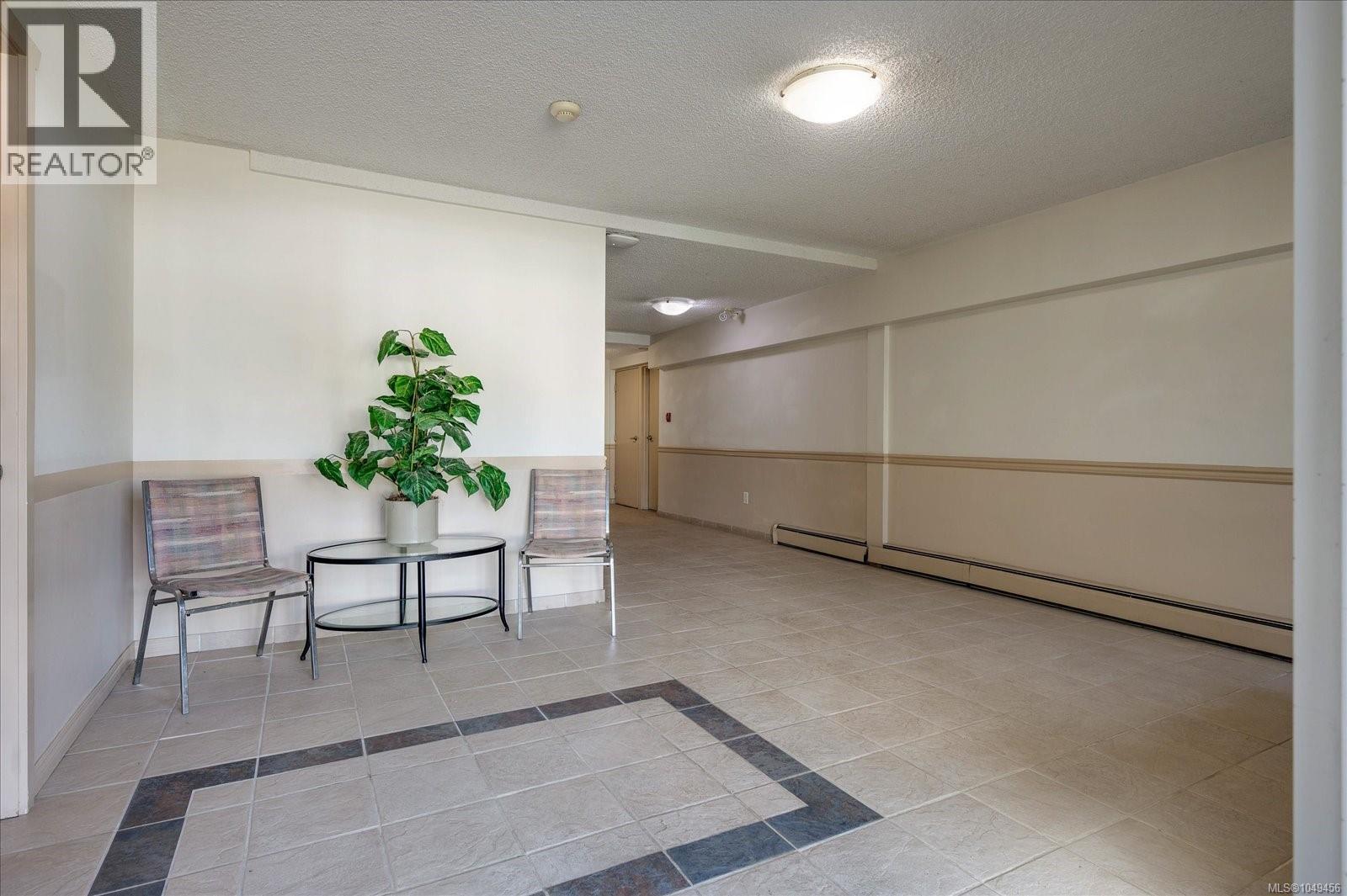 112 218 Bayview Ave Property Photo 27