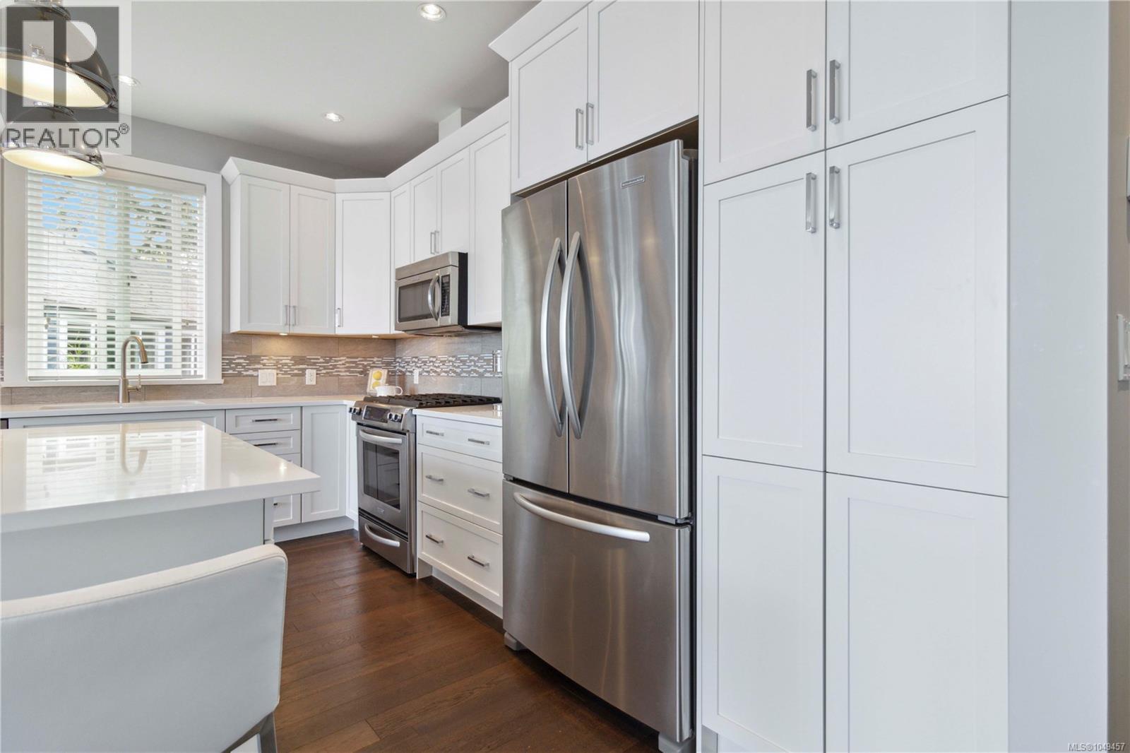 708 Demel Pl Property Photo 12