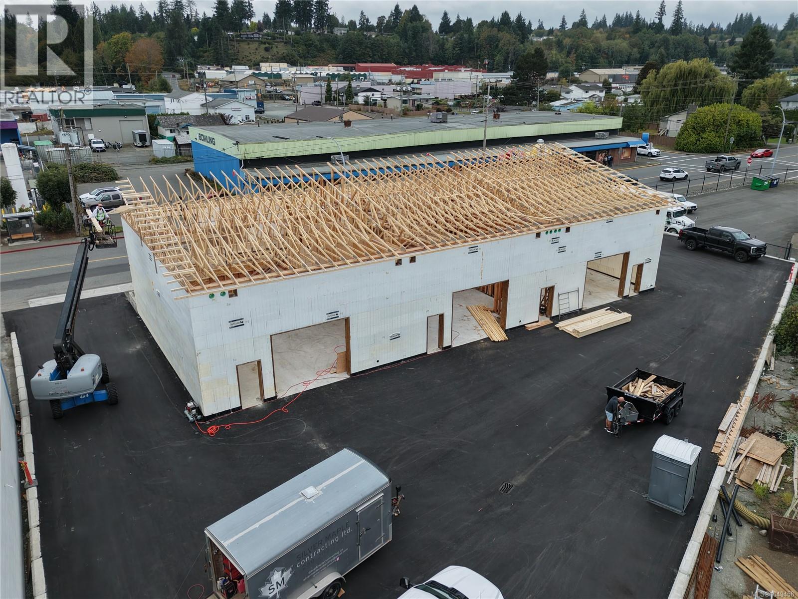 1630 16th Ave Property Photo 4