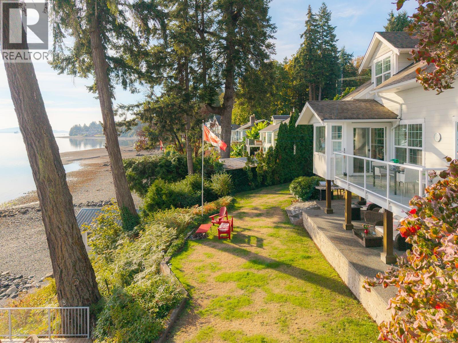 319 Chemainus Rd Property Photo 1