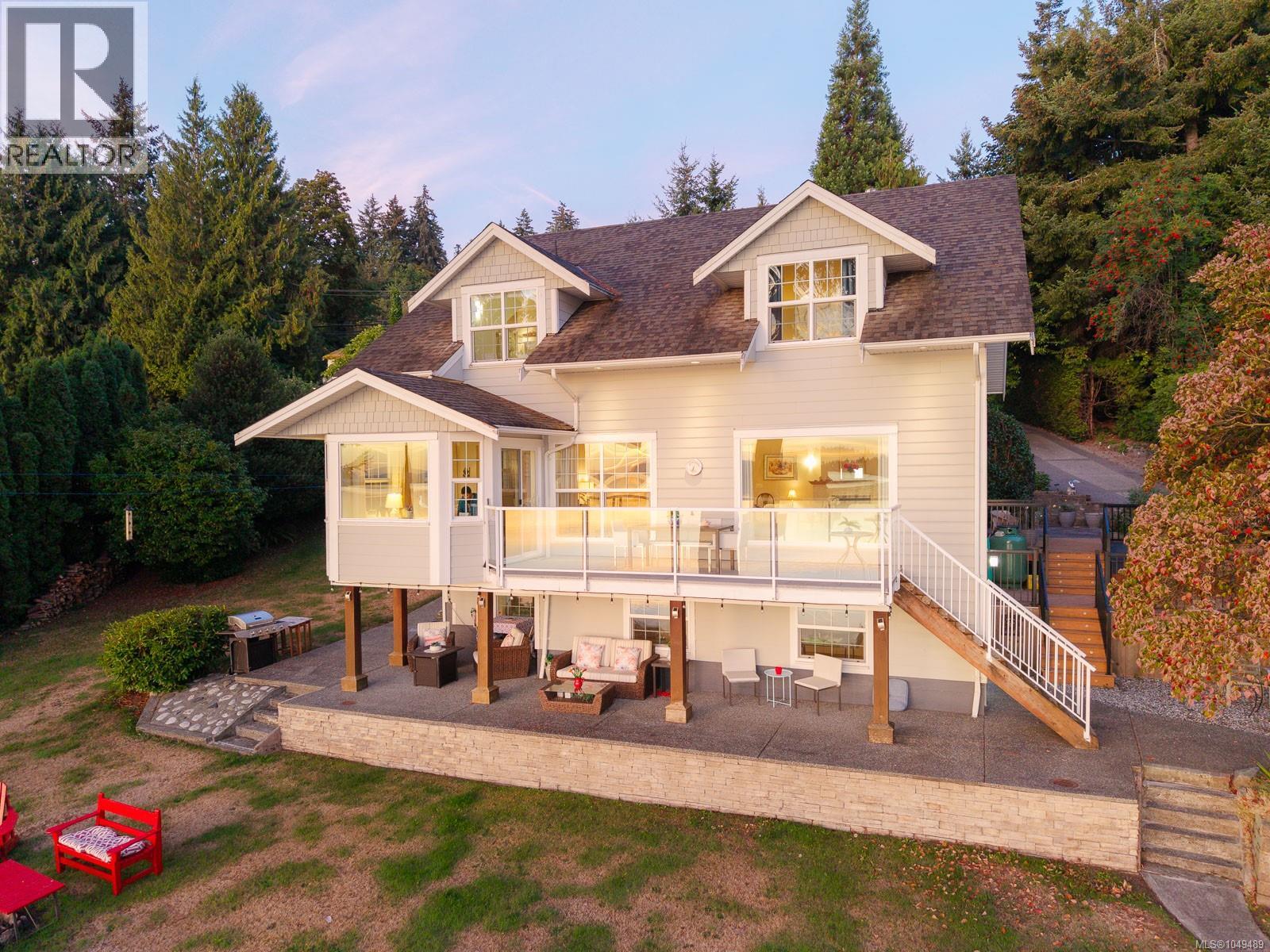 319 Chemainus Rd Property Photo 15