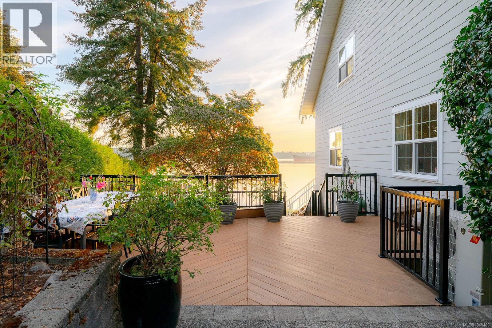 319 Chemainus Rd Property Photo 36