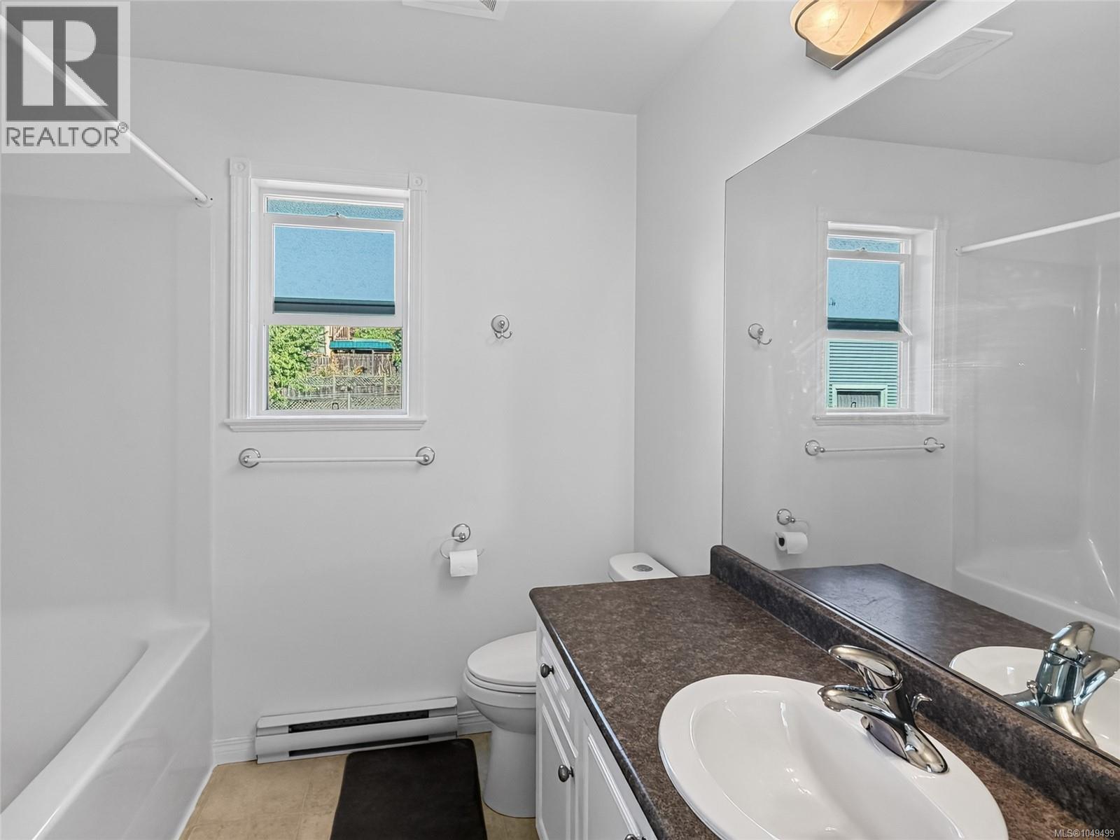 1310 Basil Ave Property Photo 11