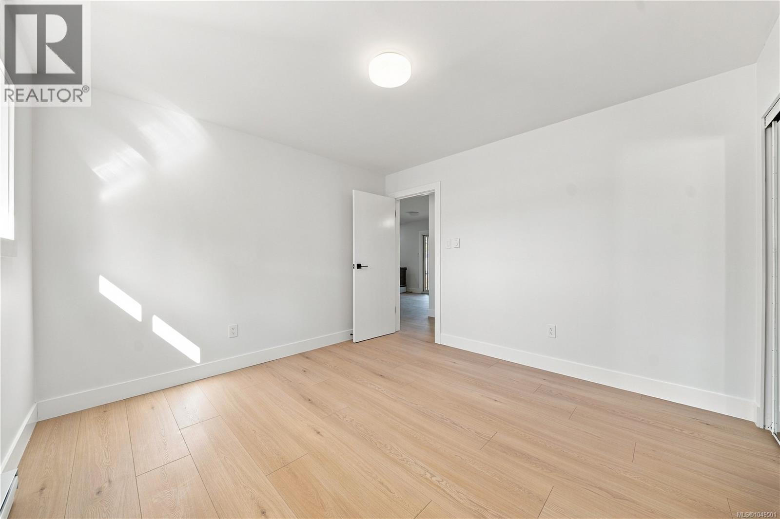 3538 Foxglove Rd Property Photo 21