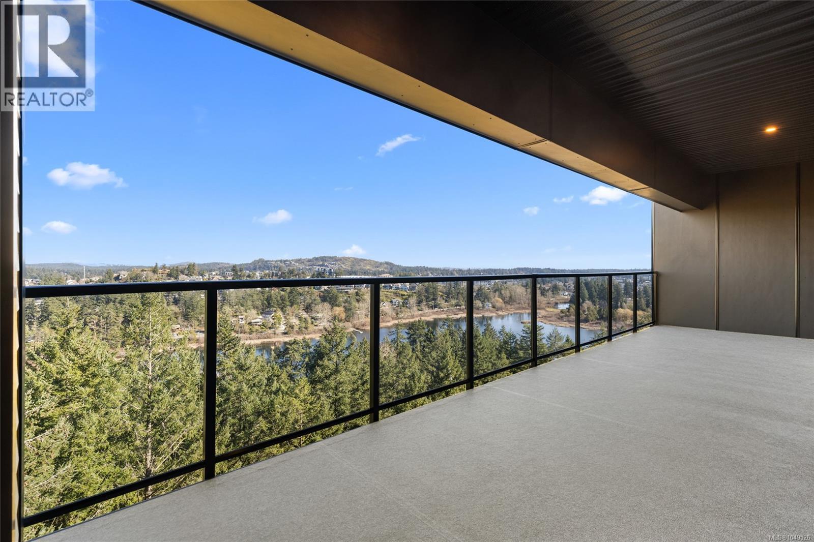 601 2341 Bear Mountain Pkwy Property Photo 4
