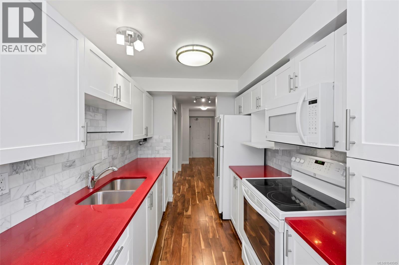 106 520 Dunedin St Property Photo 22