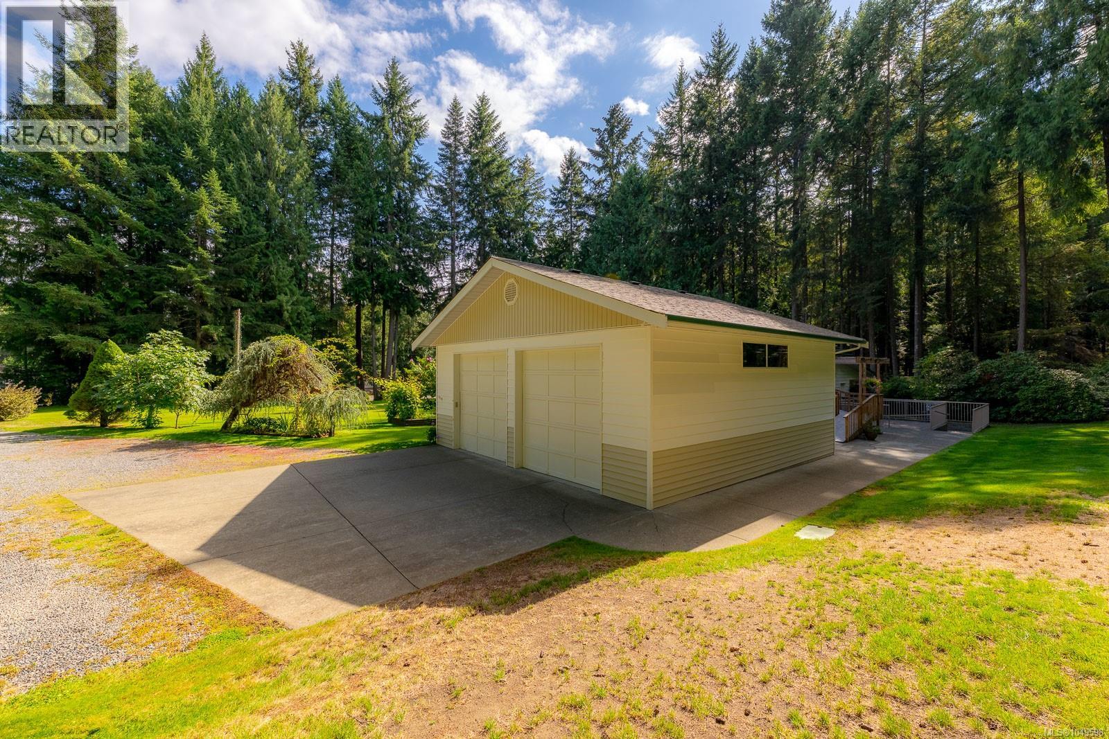 1115 Chapman Rd Property Photo 5