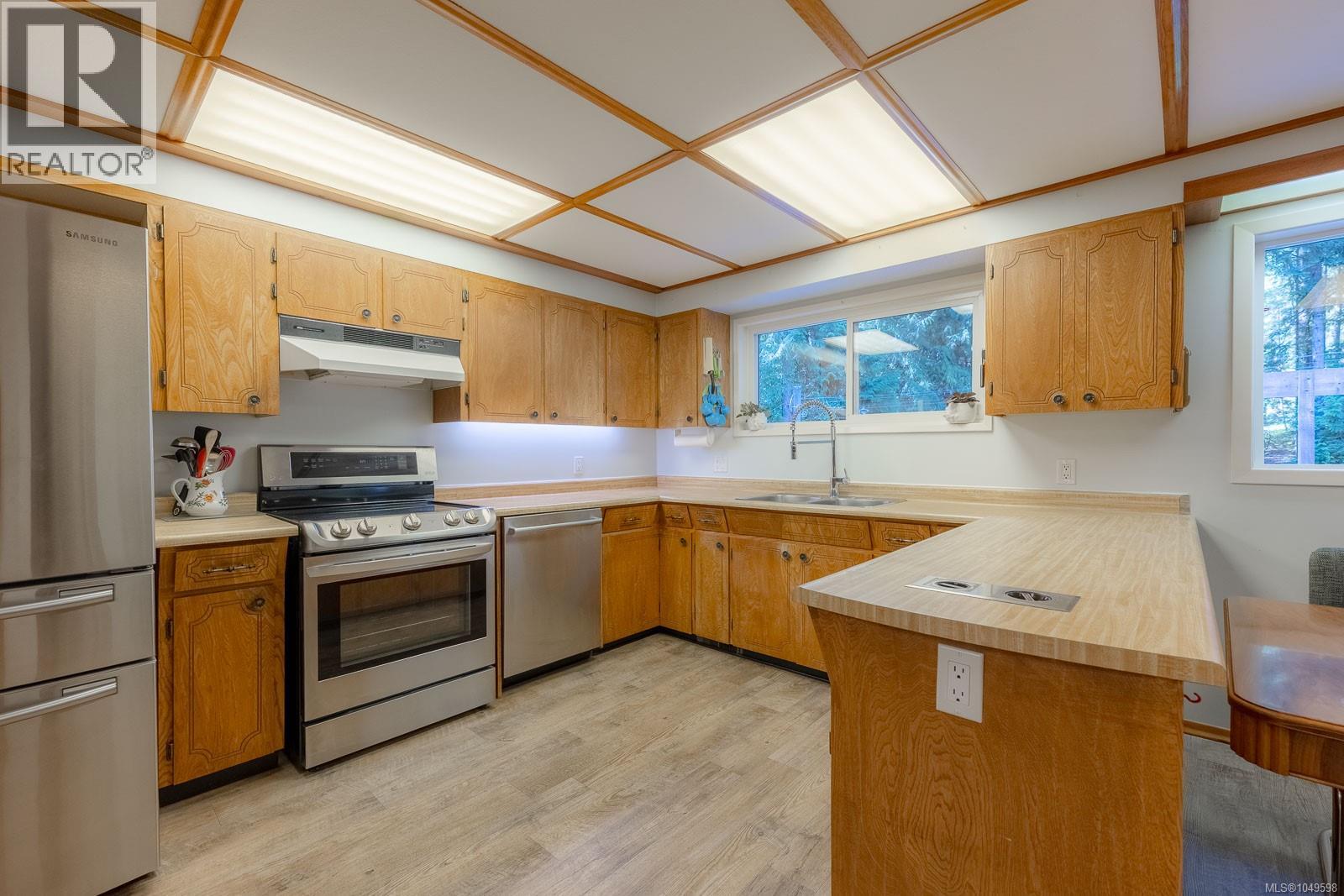 1115 Chapman Rd Property Photo 21