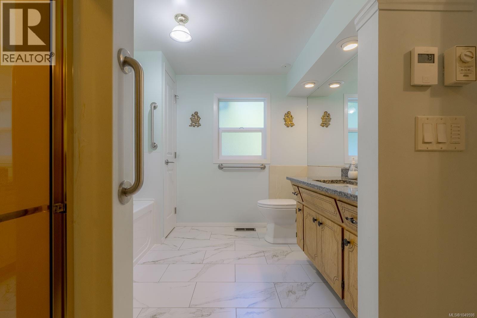 1115 Chapman Rd Property Photo 25