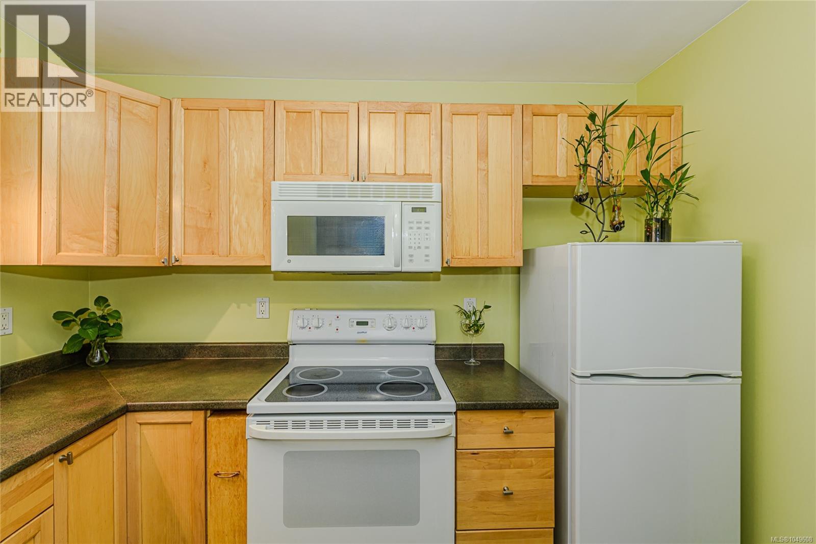 5 1506 Admirals Rd Property Photo 11