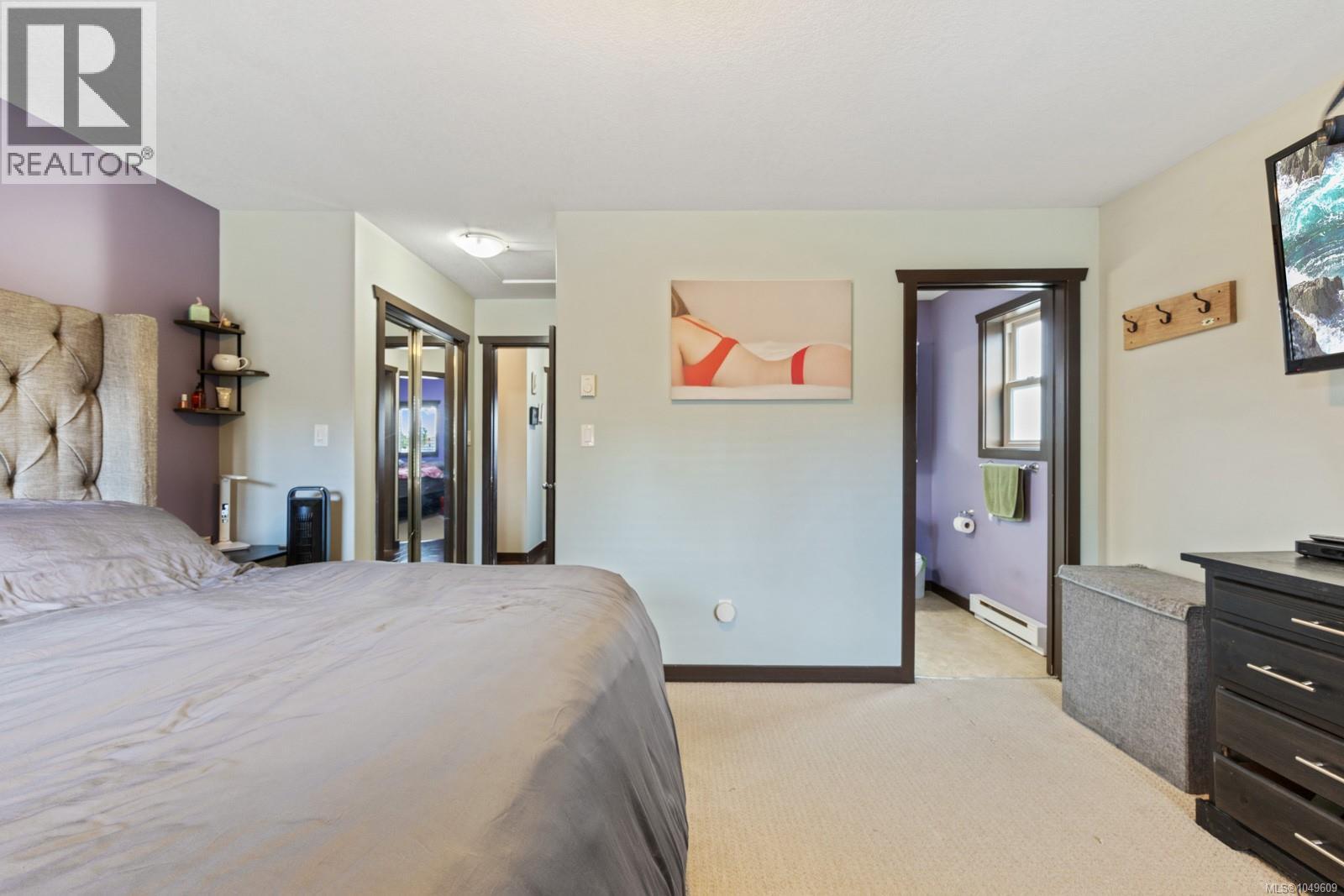 2735 Rydal Ave Property Photo 11