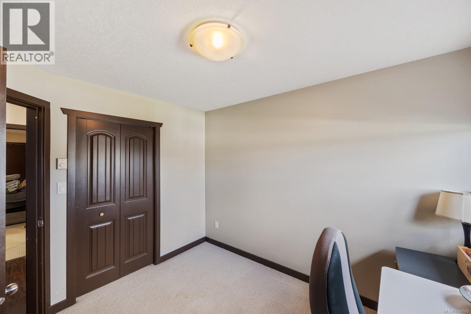 2735 Rydal Ave Property Photo 14