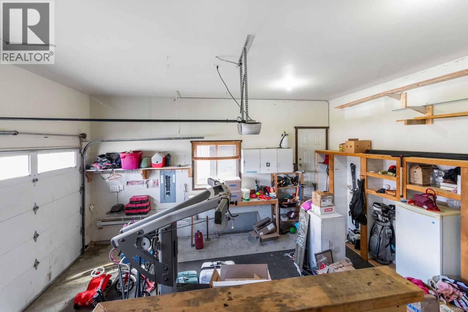 2735 Rydal Ave Property Photo 22