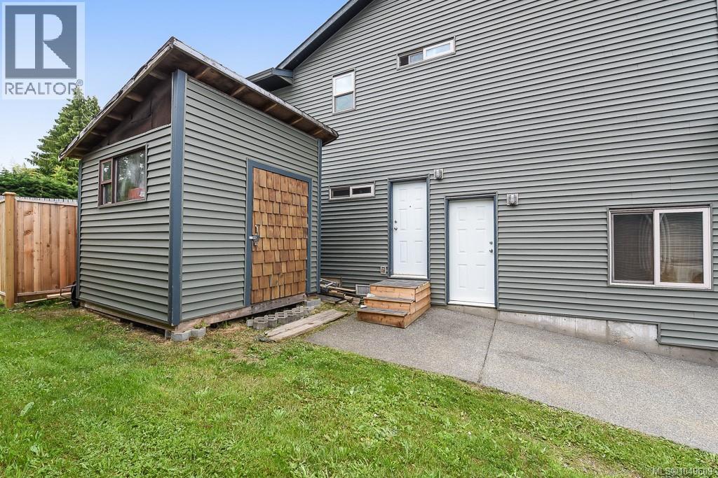 2735 Rydal Ave Property Photo 24