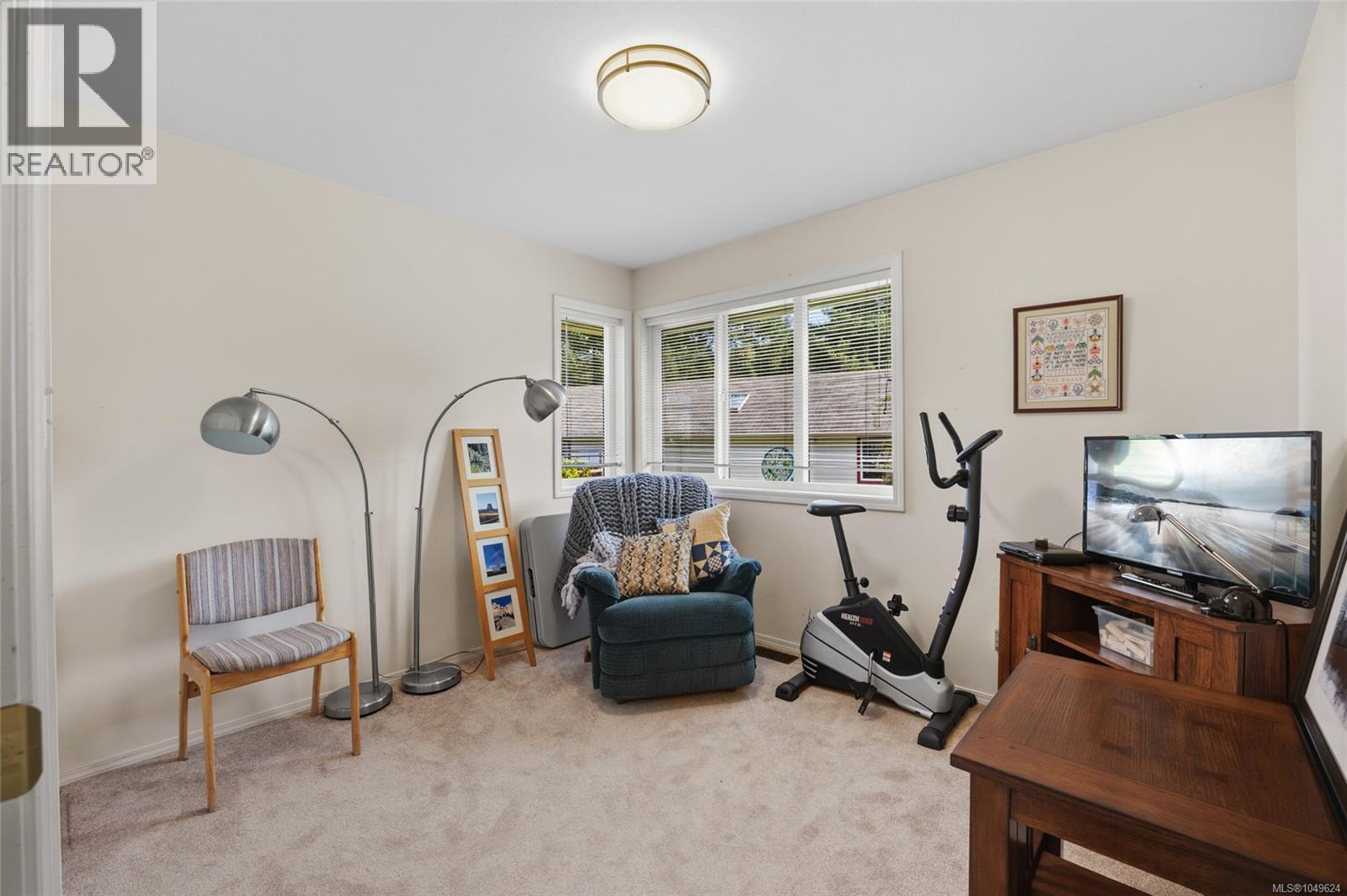 2877 Lake Trail Rd Property Photo 22