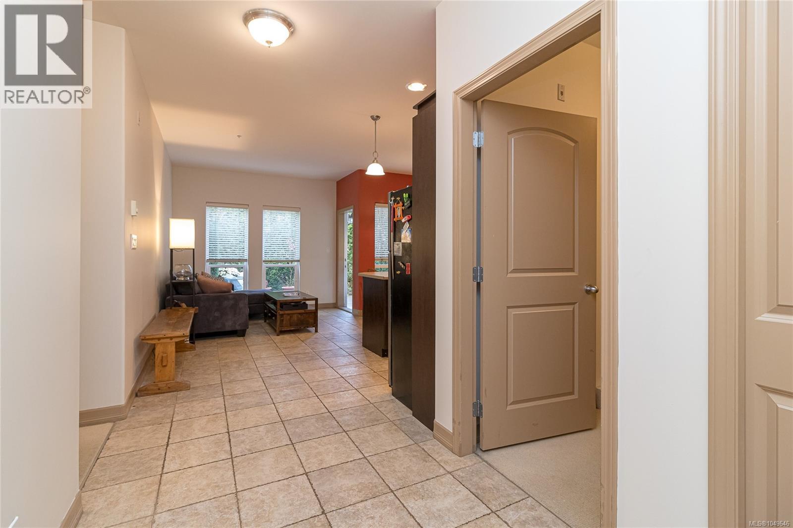 112 3915 Carey Rd Property Photo 3
