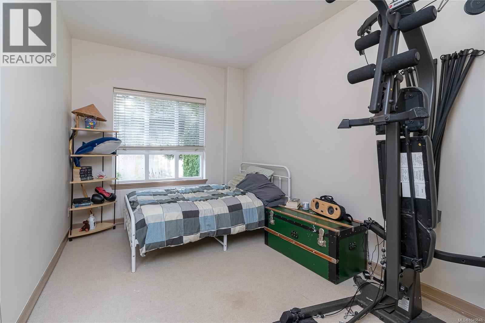 112 3915 Carey Rd Property Photo 15