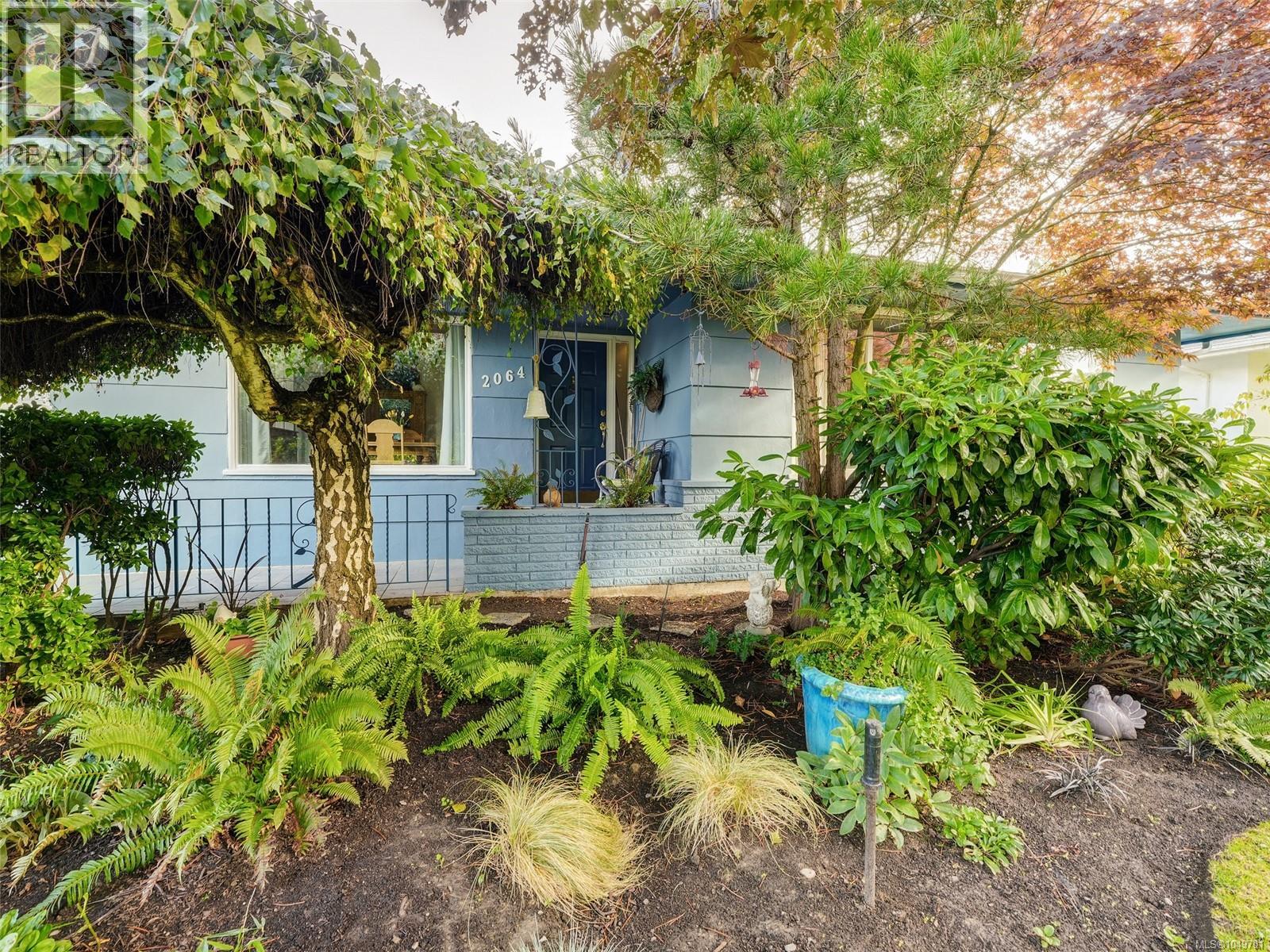 2064 Lansdowne Rd Property Photo 62