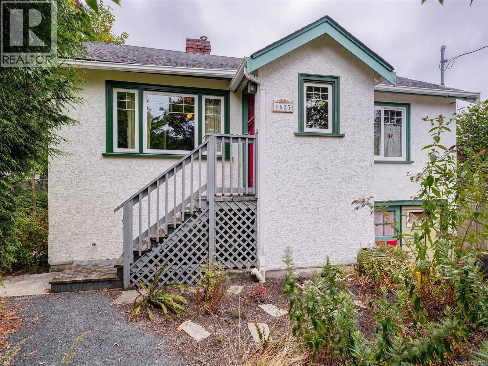 1637 McRae Ave Property Photo 1