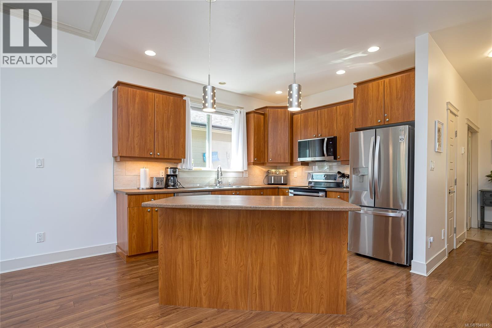 3109 Cliffs Rd Property Photo 6