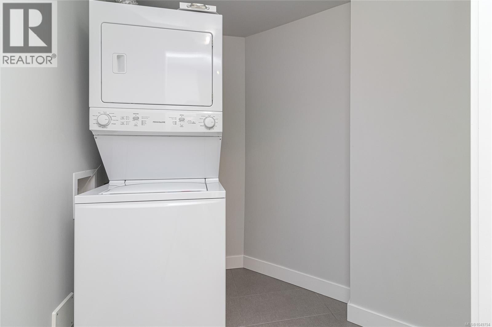 115 950 Whirlaway Cres Property Photo 27