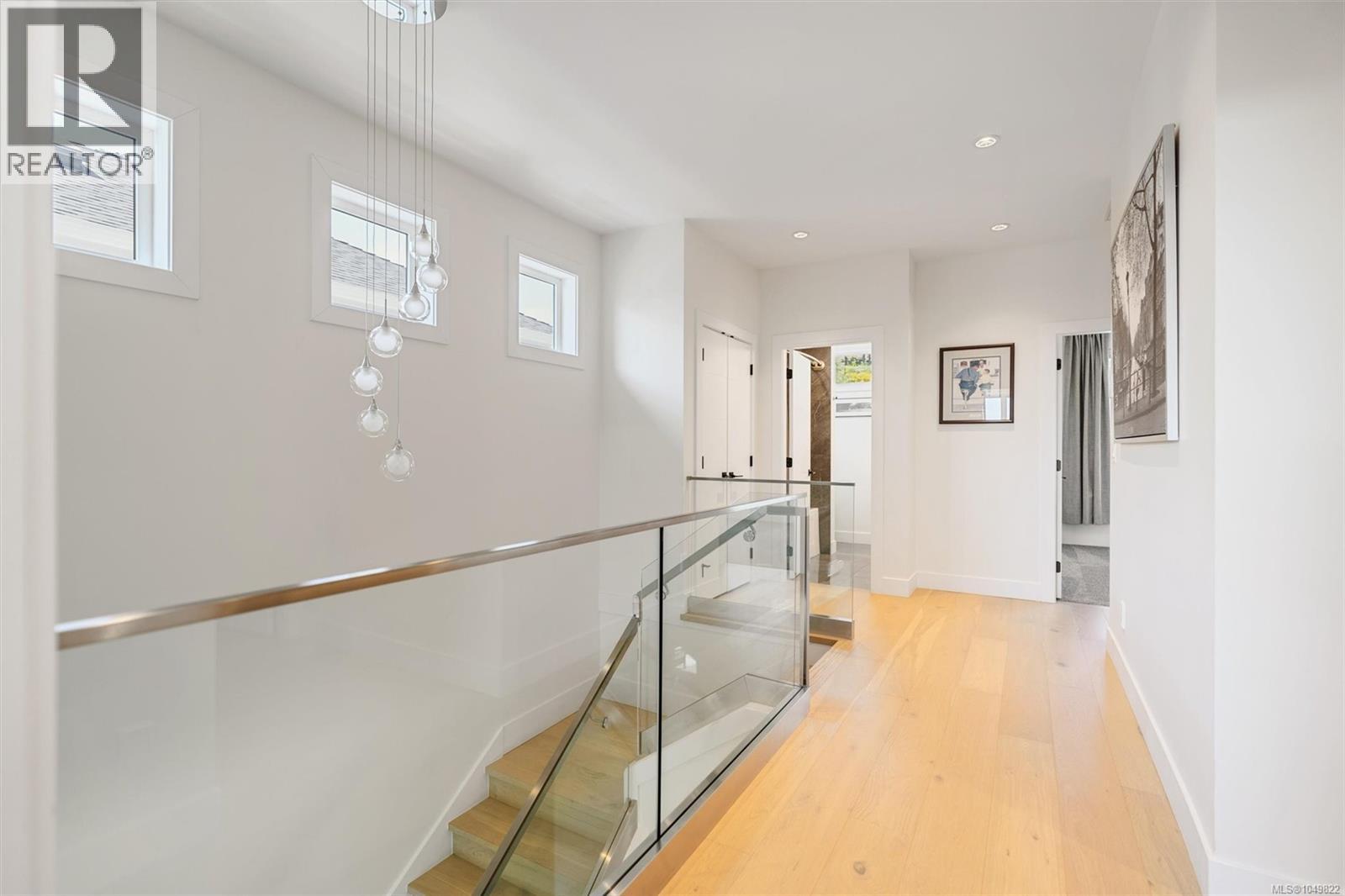 2423 Azurite Cres Property Photo 15