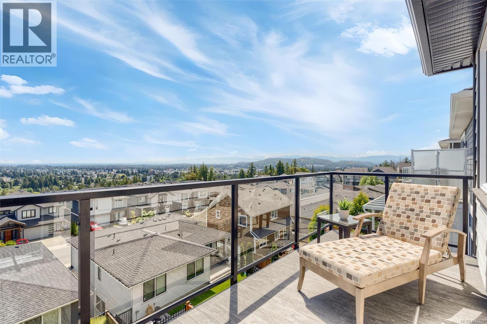 2423 Azurite Cres Property Photo 21