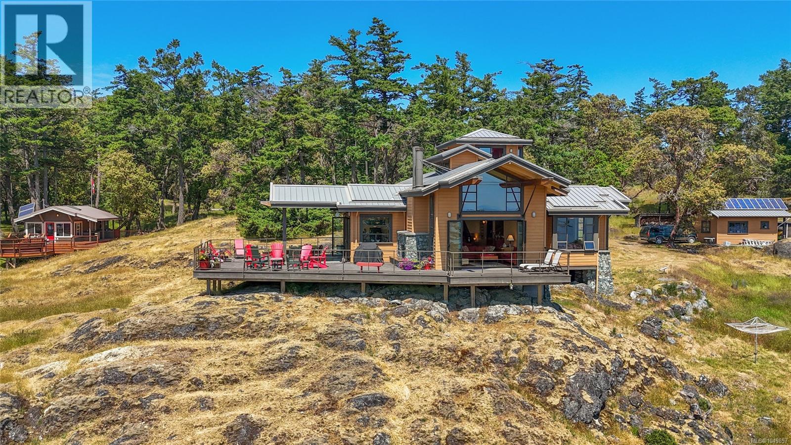 730 Treetops Spur Property Photo 9